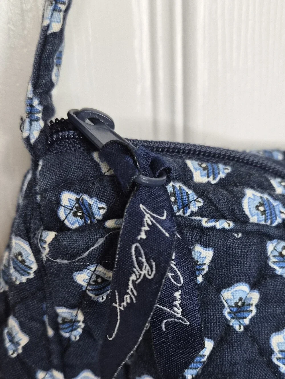 Vera Bradley Nantucket Navy Quilted Cotton Hobo Bag / Zip Top Shoulder Purse